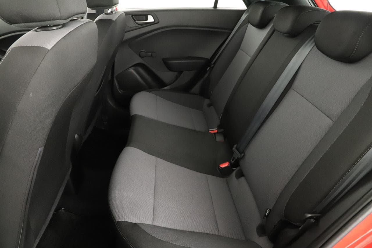 2019 Hyundai i20 - 12