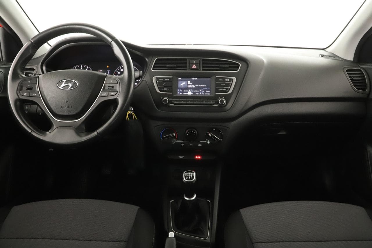 2019 Hyundai i20 - 9