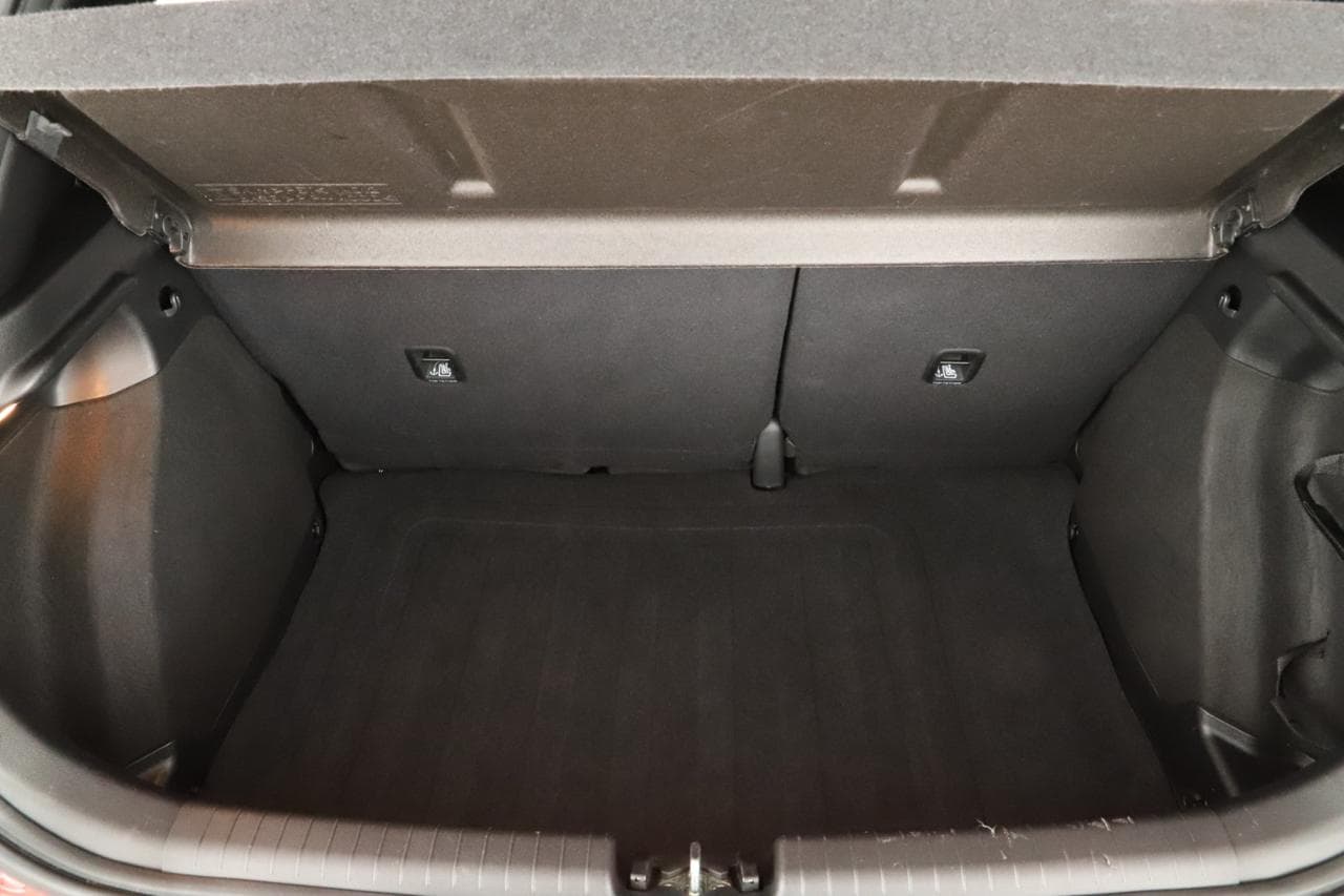 2019 Hyundai i20 - 18
