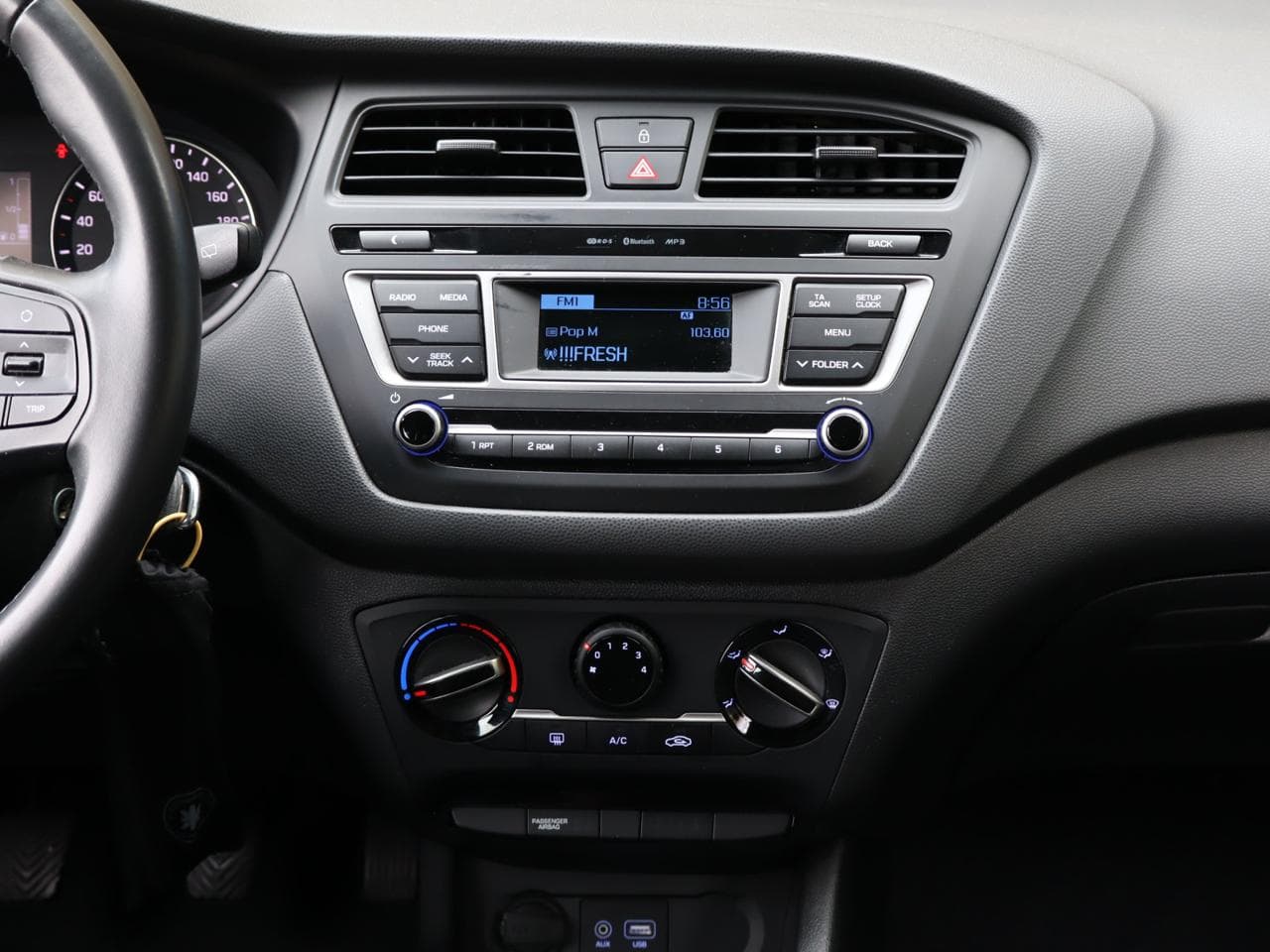 2019 Hyundai i20 - 16