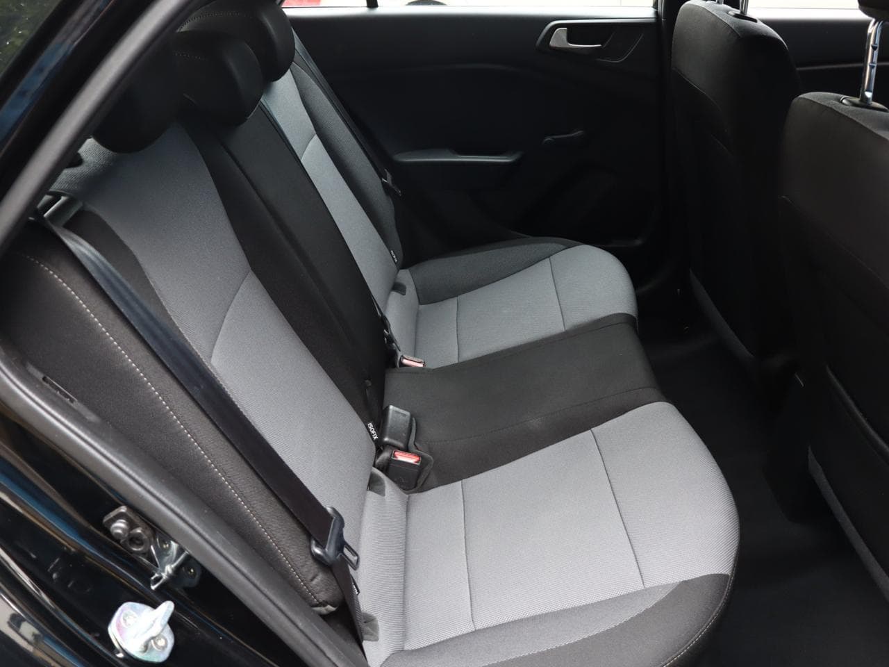 2019 Hyundai i20 - 11