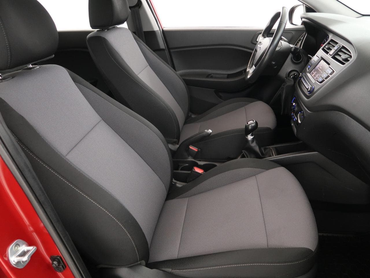 2019 Hyundai i20 - 12