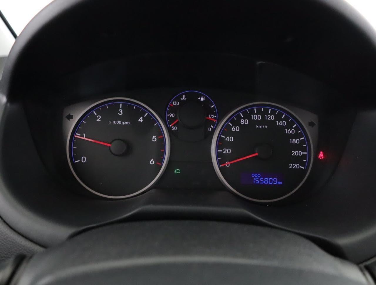 2013 Hyundai i20 - 14
