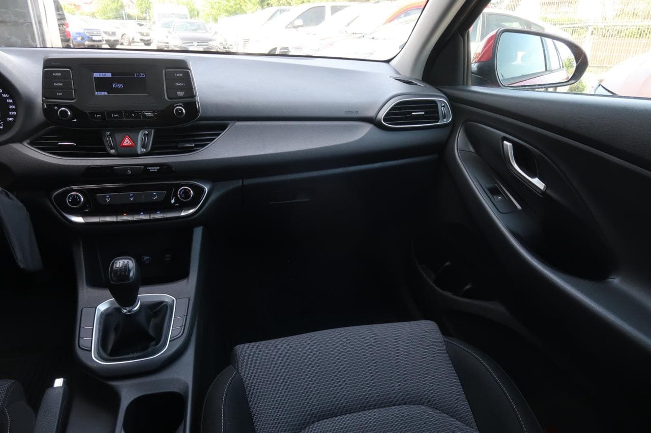 2021 Hyundai i30 - 11