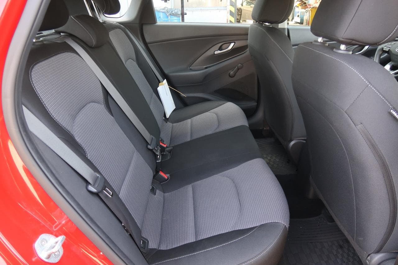 2021 Hyundai i30 - 13