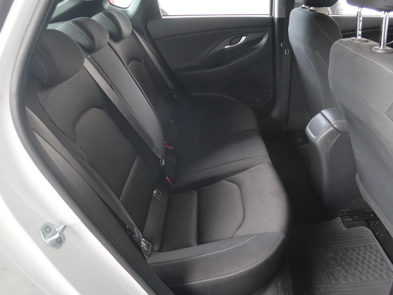 2018 Hyundai i30 - 14
