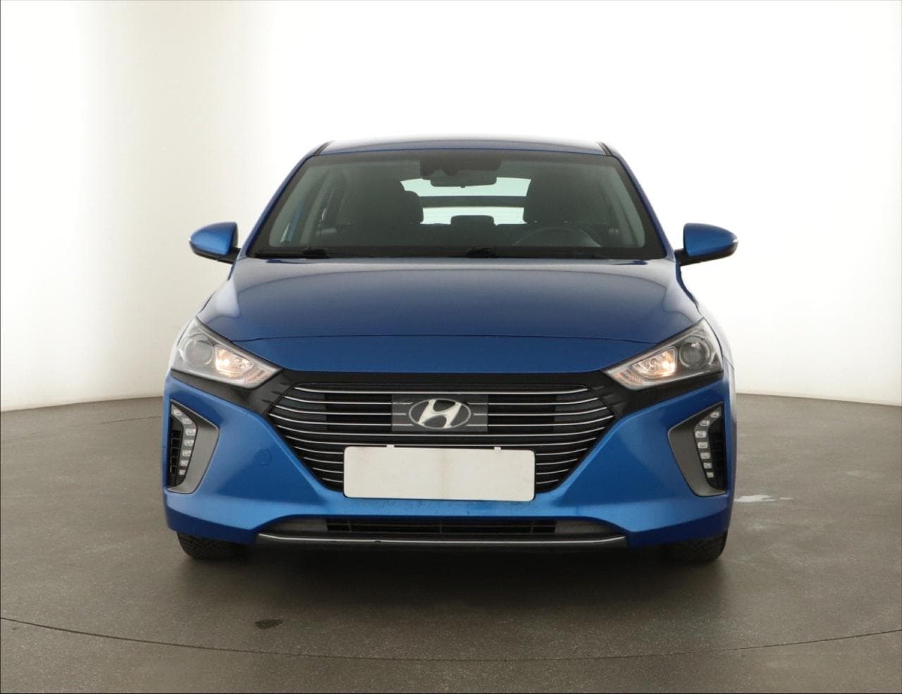 2017 Hyundai IONIQ - 2