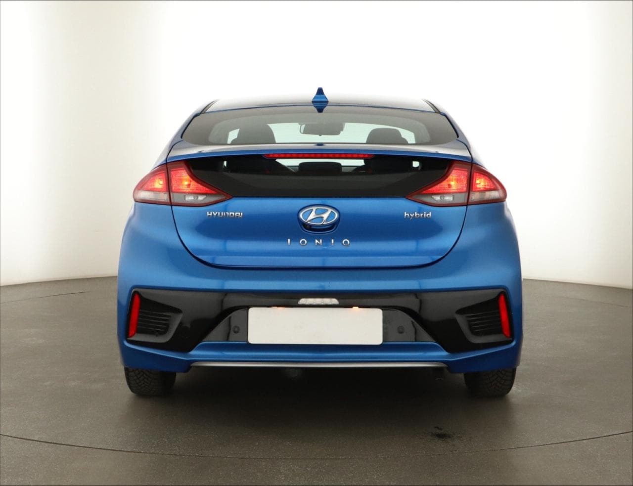 2017 Hyundai IONIQ - 6