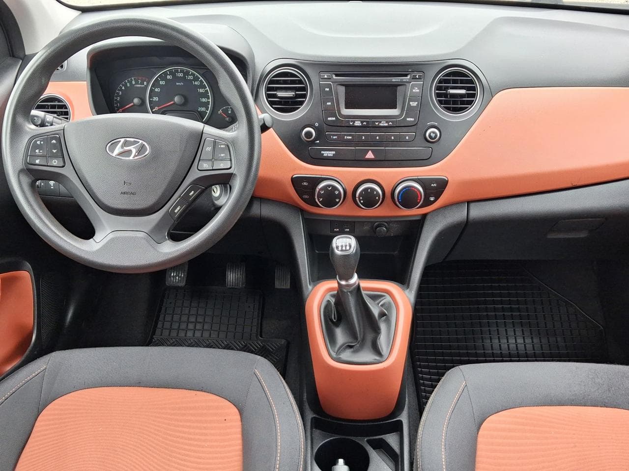 2014 Hyundai i10 - 8