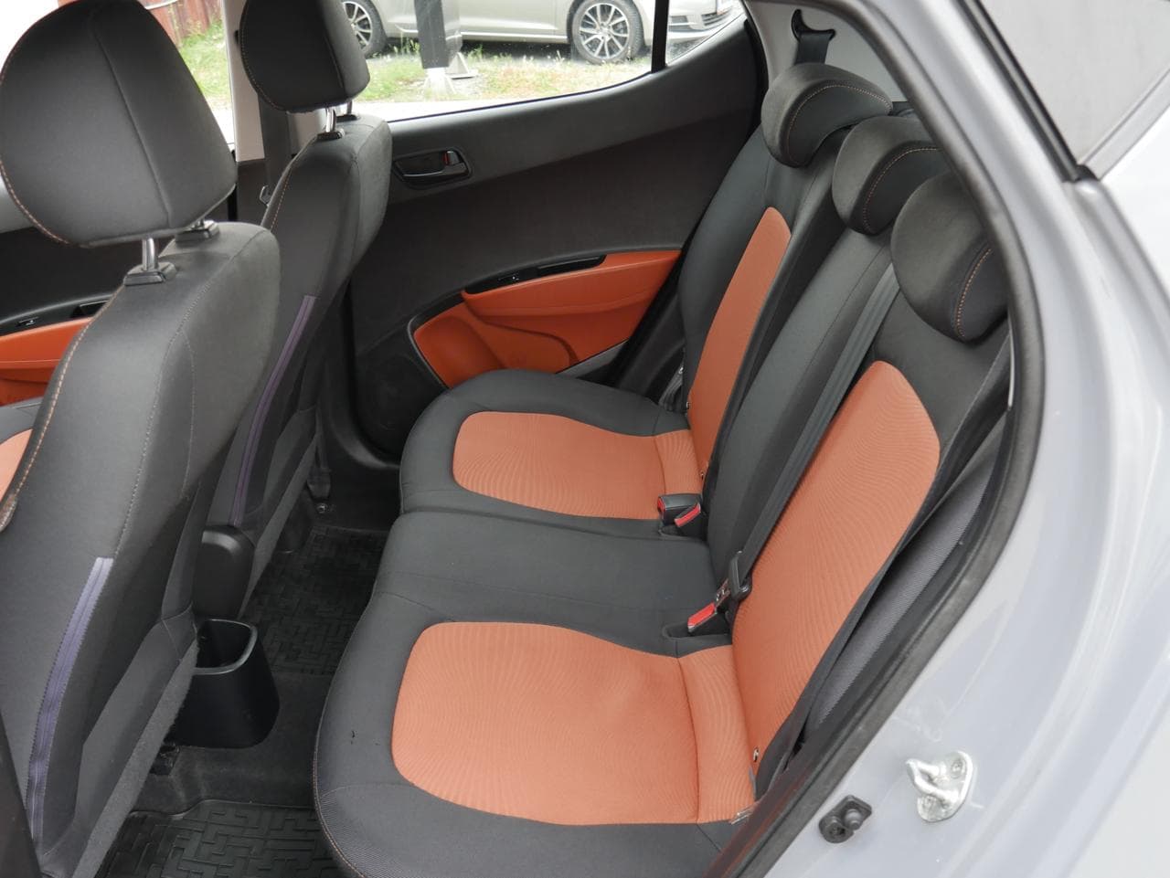 2014 Hyundai i10 - 14