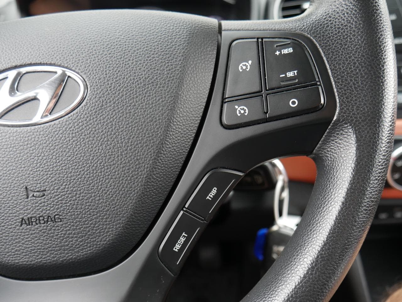 2014 Hyundai i10 - 23