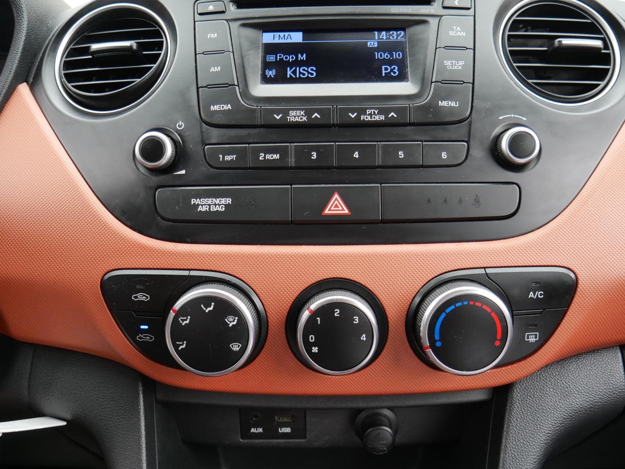 2014 Hyundai i10 - 26