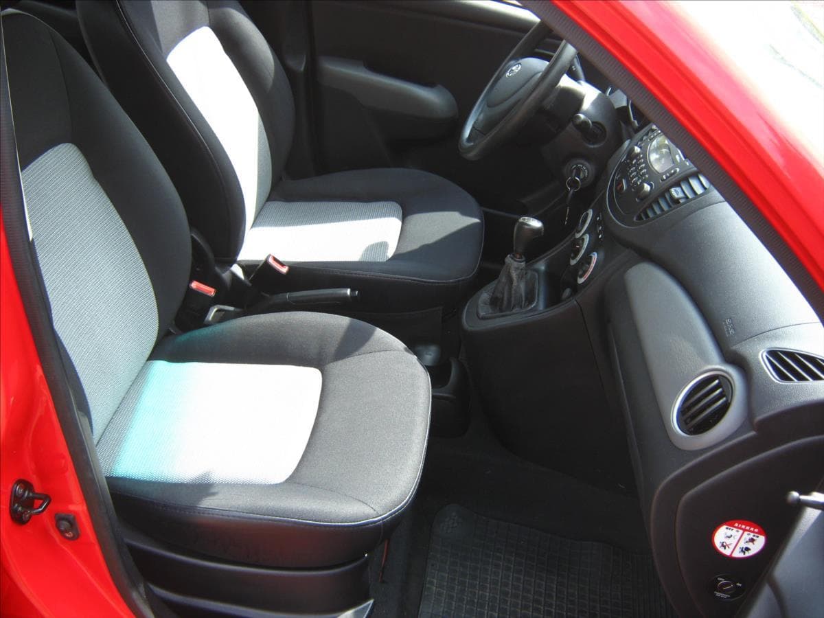 2009 Hyundai i10 - 14