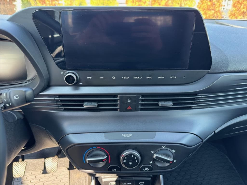 2025 Hyundai i20 - 22