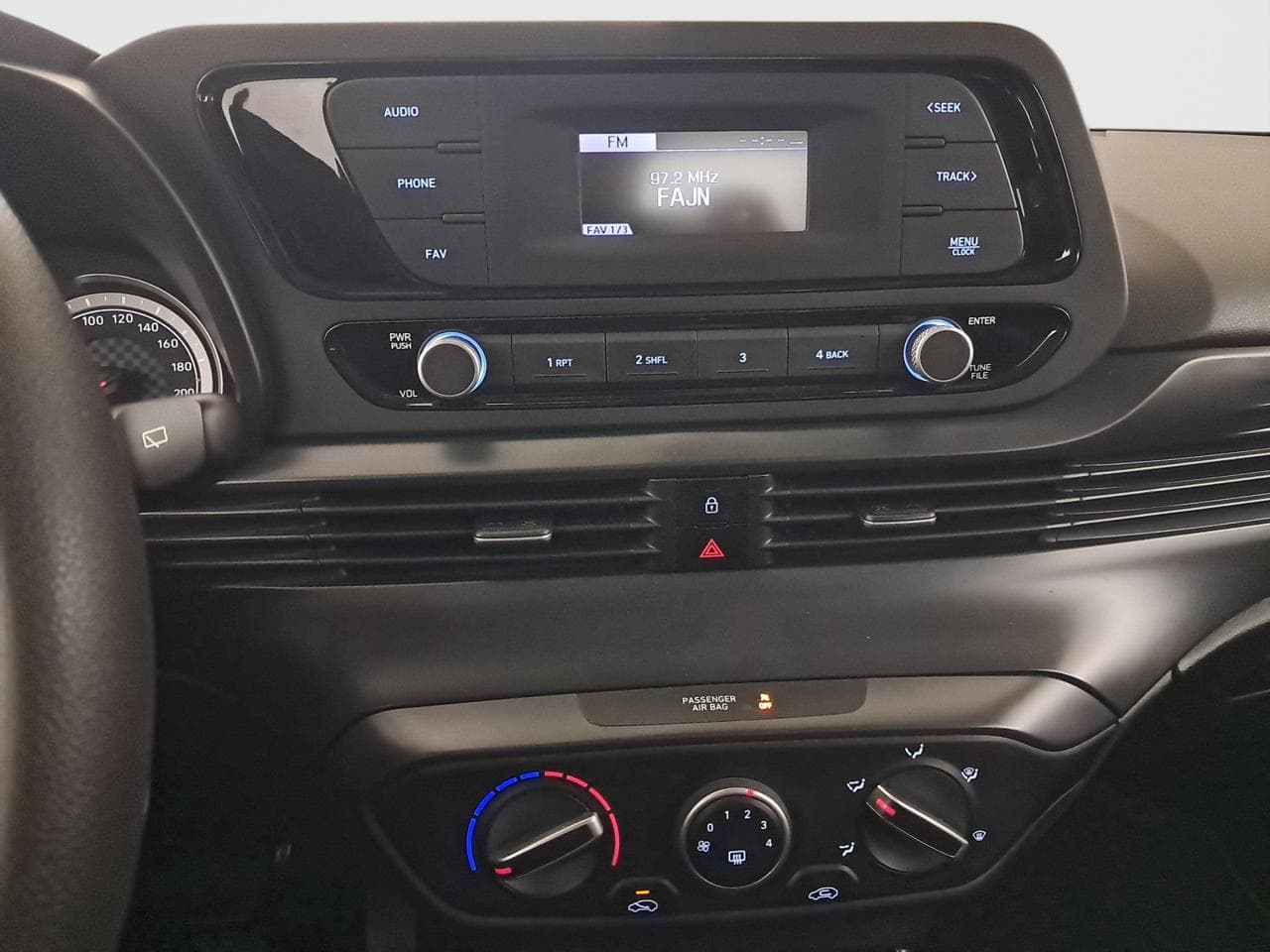 2022 Hyundai i20 - 17