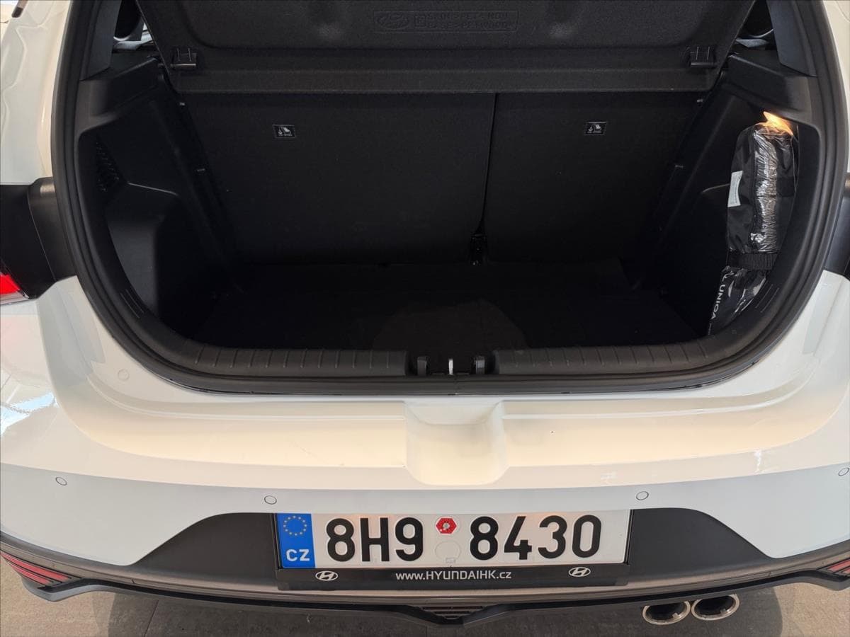 2025 Hyundai i20 - 12