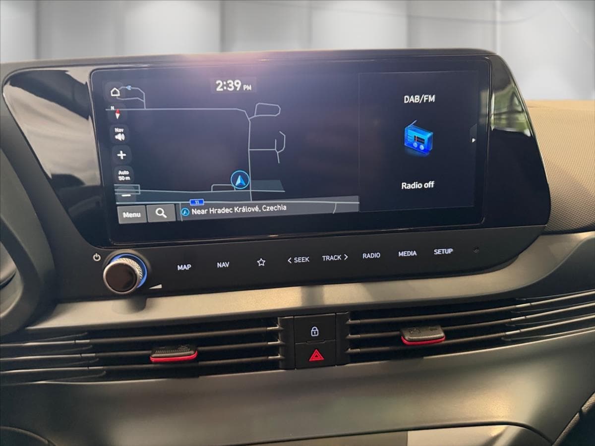 2025 Hyundai i20 - 10