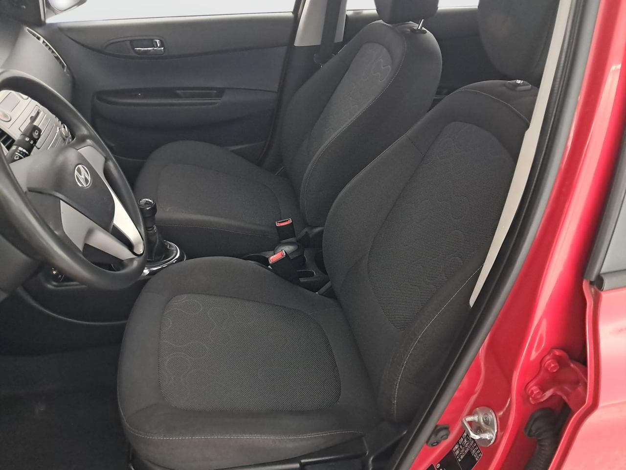 2011 Hyundai i20 - 16