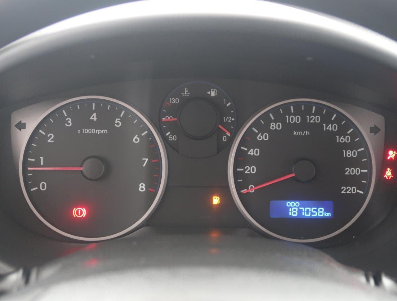 2012 Hyundai i20 - 28