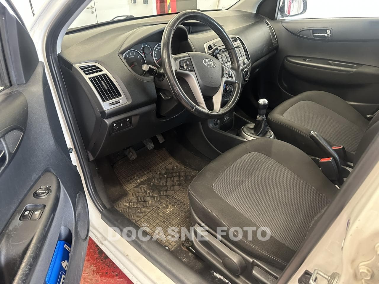 2013 Hyundai i20 - 3