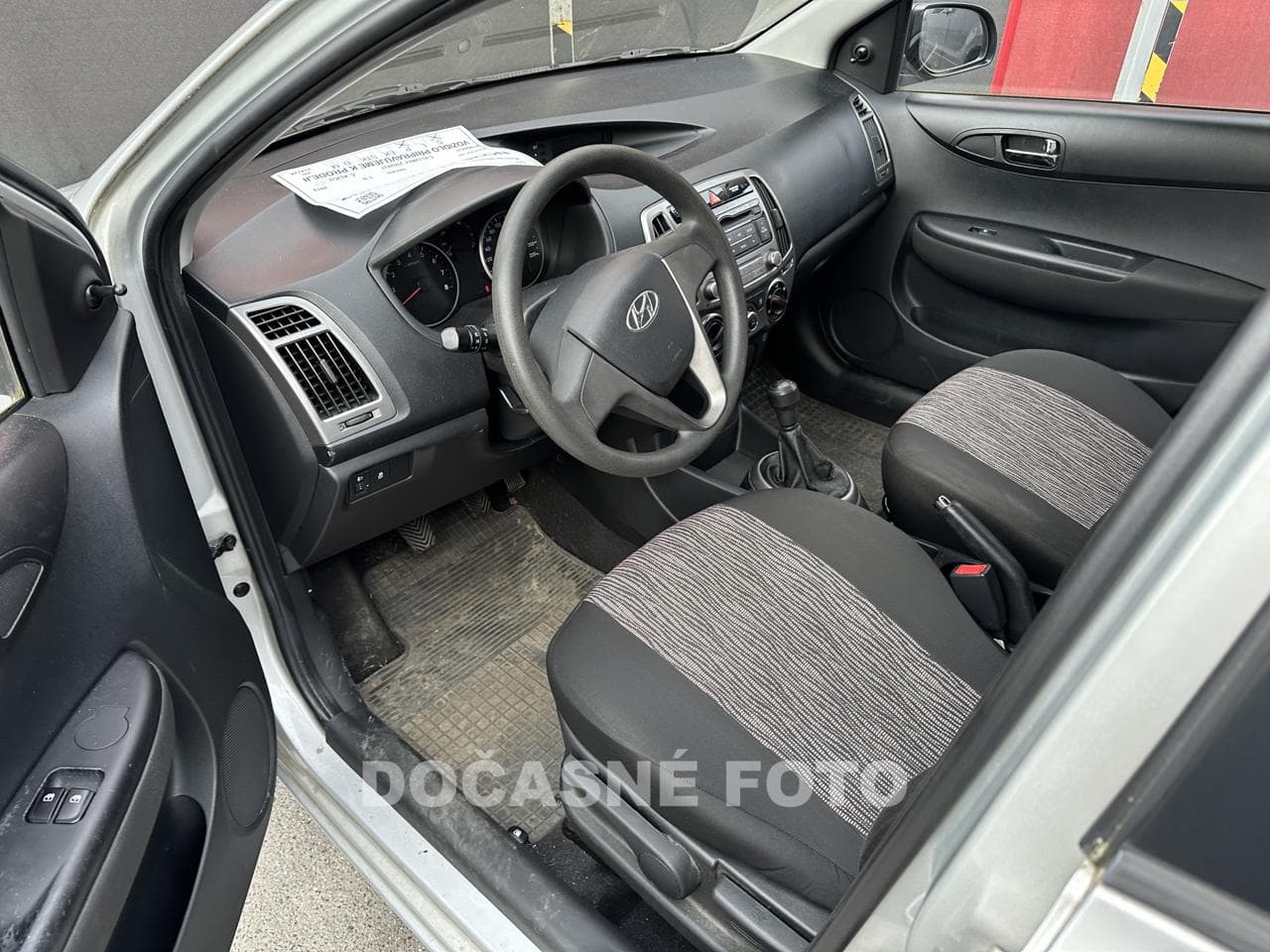 2013 Hyundai i20 - 3