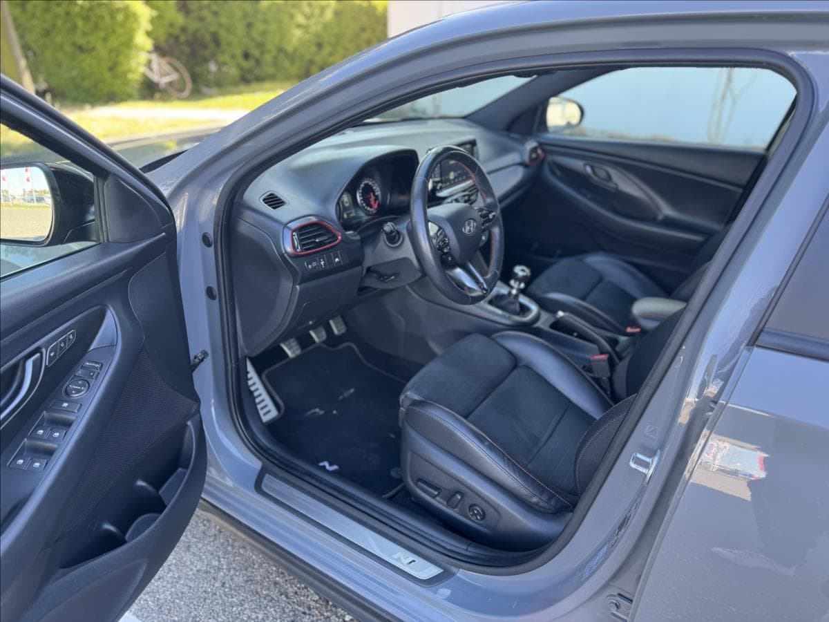 2018 Hyundai i30 - 16
