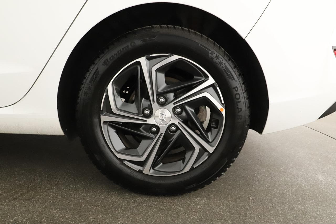 2023 Hyundai i30 - 16
