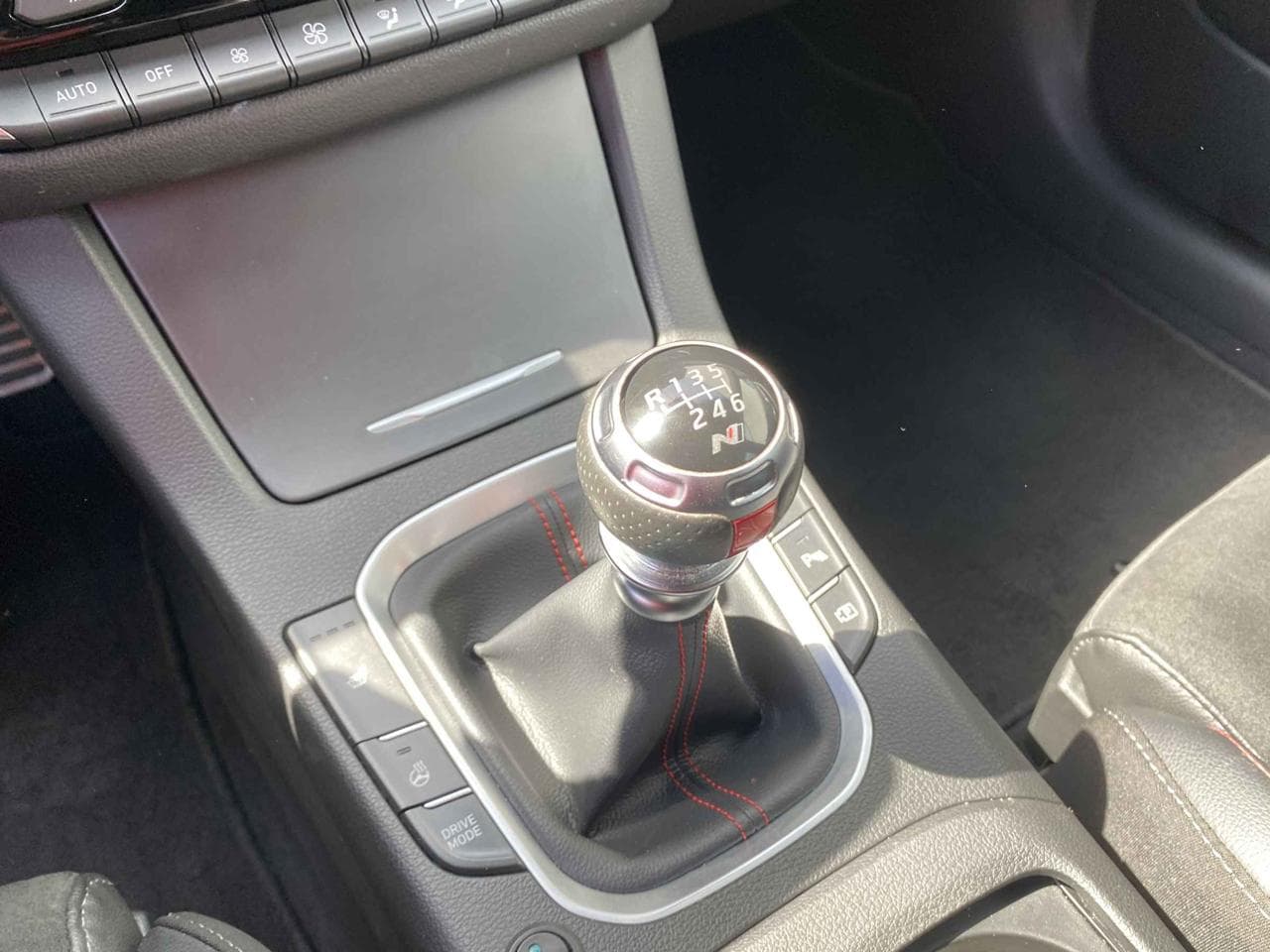 2022 Hyundai i30 - 16