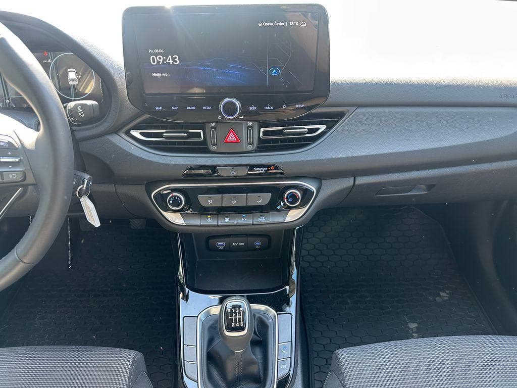 2026 Hyundai i30 - 10