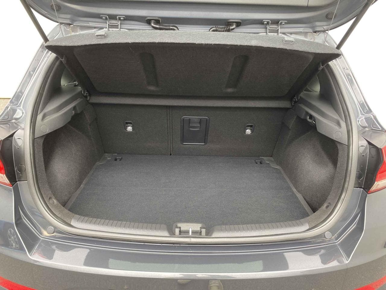 2022 Hyundai i30 - 12