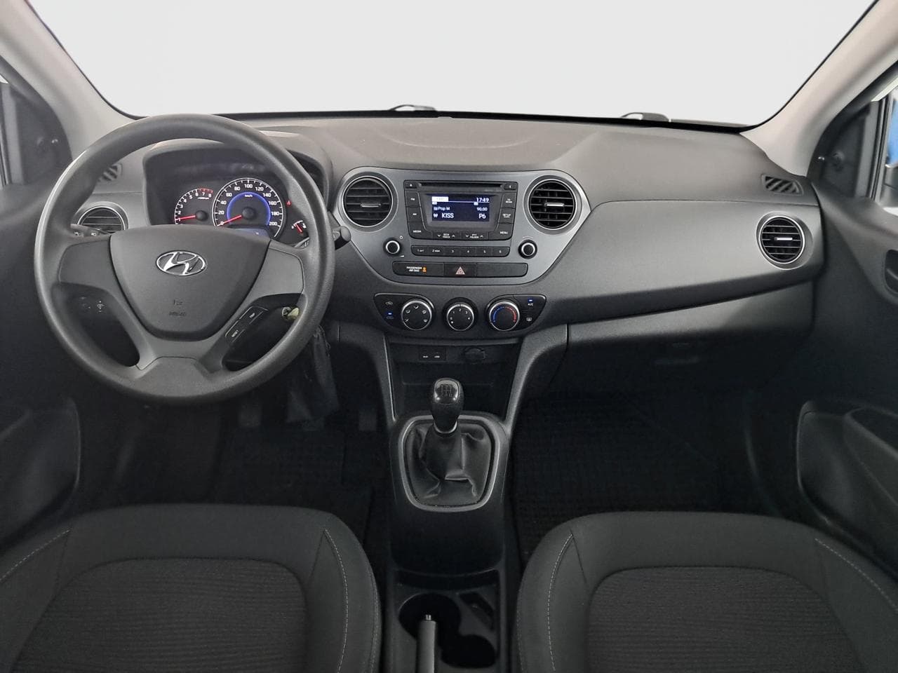 2016 Hyundai i10 - 10