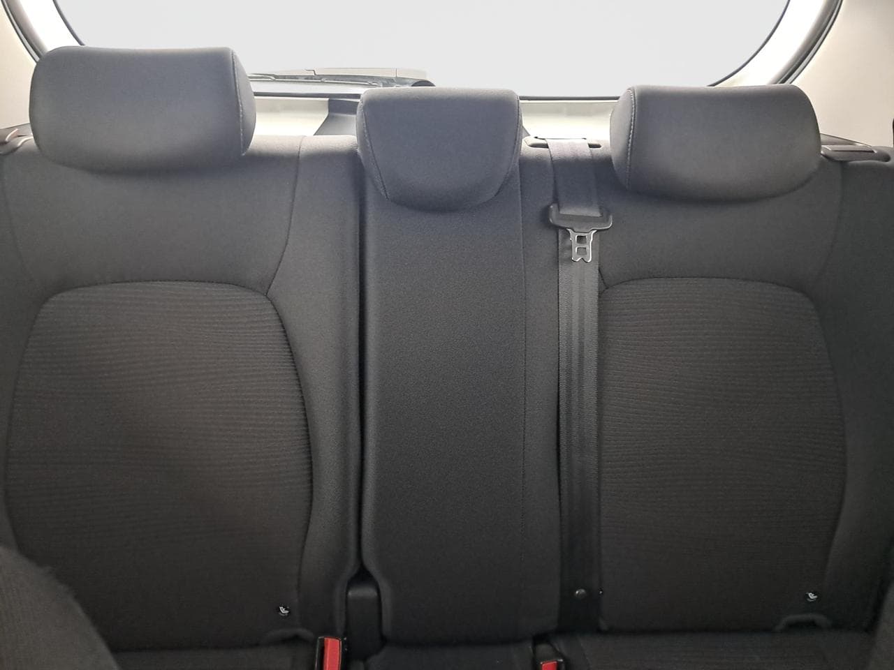 2016 Hyundai i10 - 20
