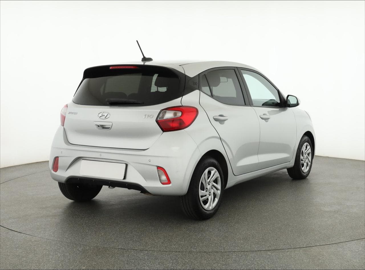 2023 Hyundai i10 - 13