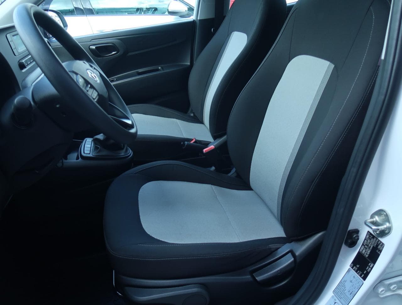 2021 Hyundai i10 - 29