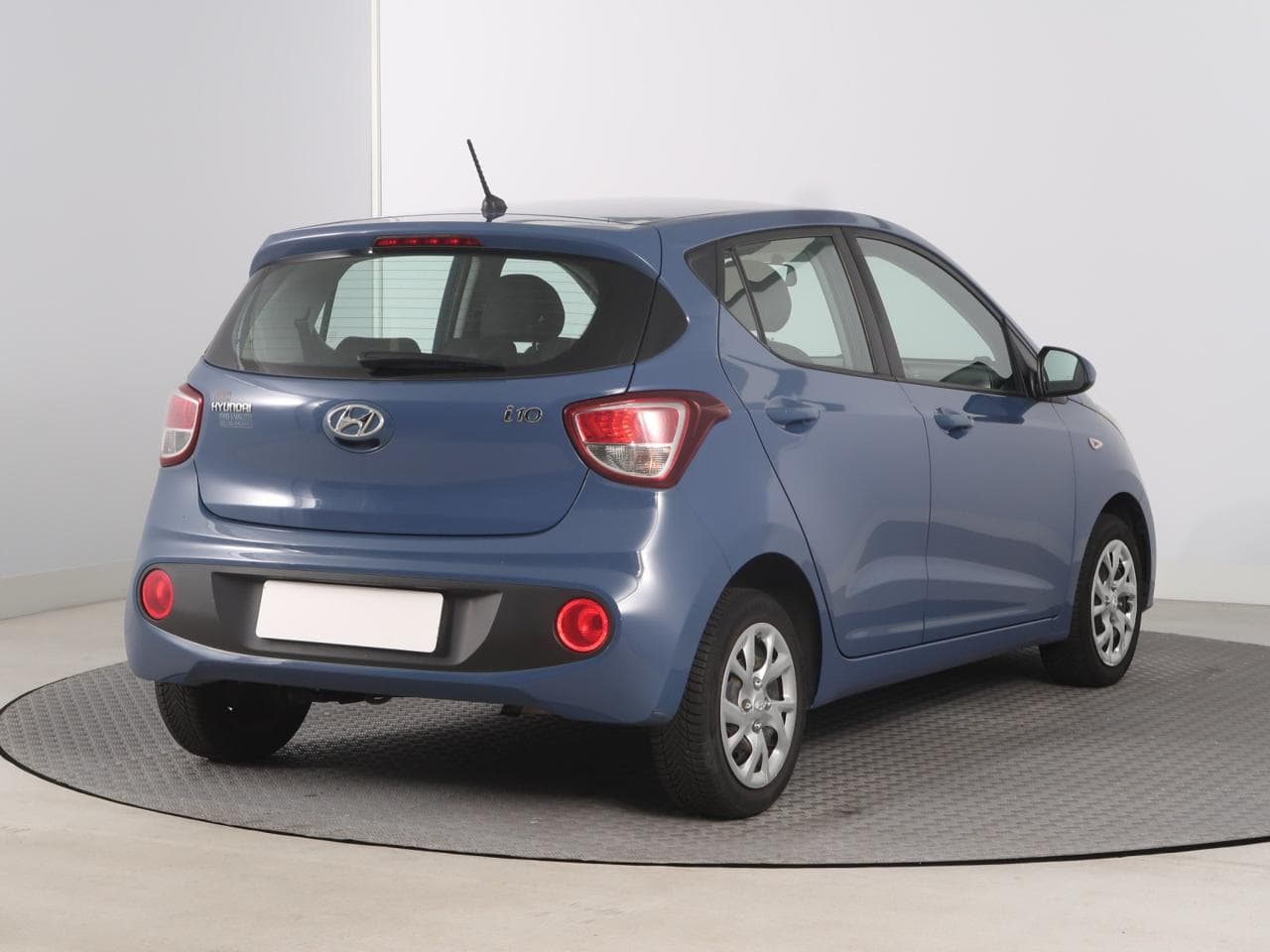 2017 Hyundai i10 - 12