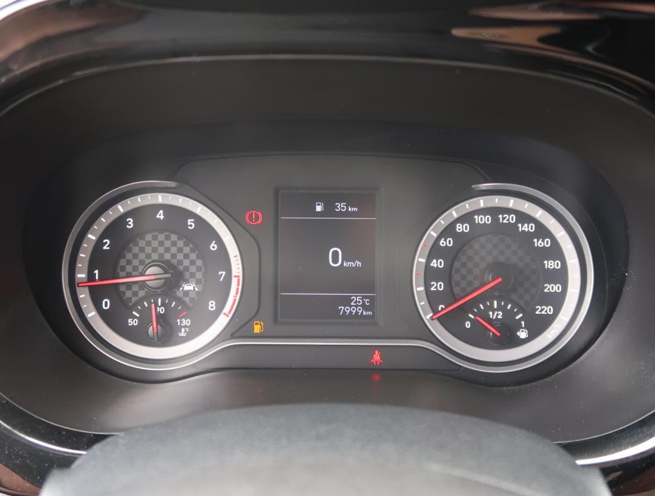 2021 Hyundai i10 - 31