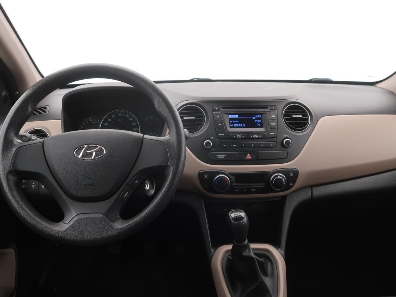 2016 Hyundai i10 - 18
