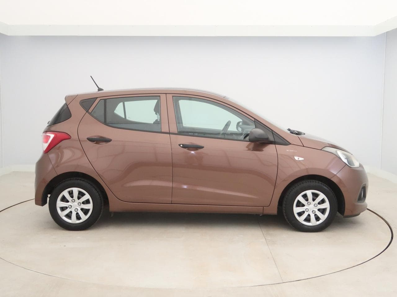 2016 Hyundai i10 - 14