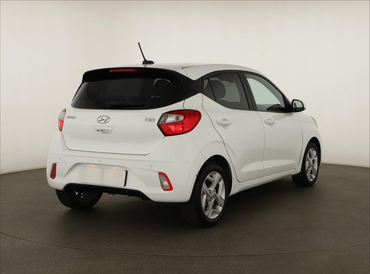 2022 Hyundai i10 - 7