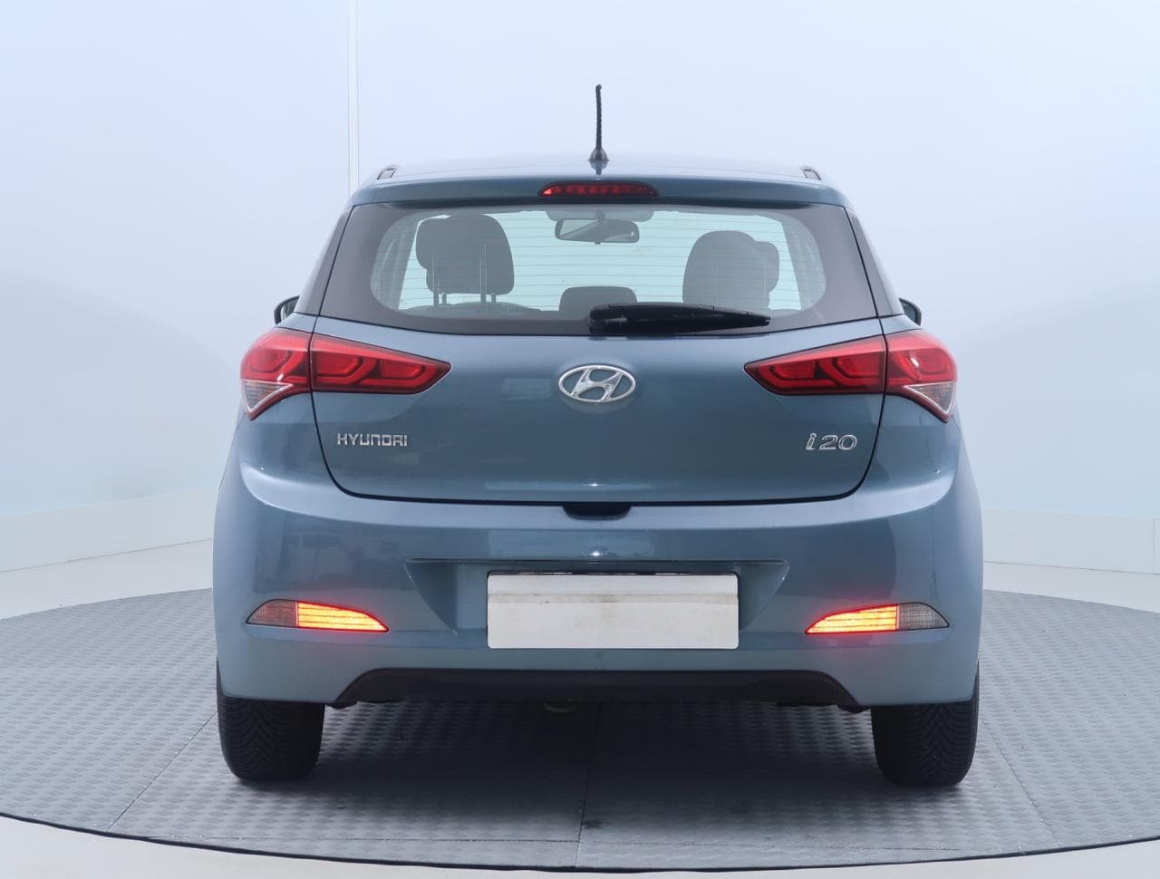 2016 Hyundai i20 - 6