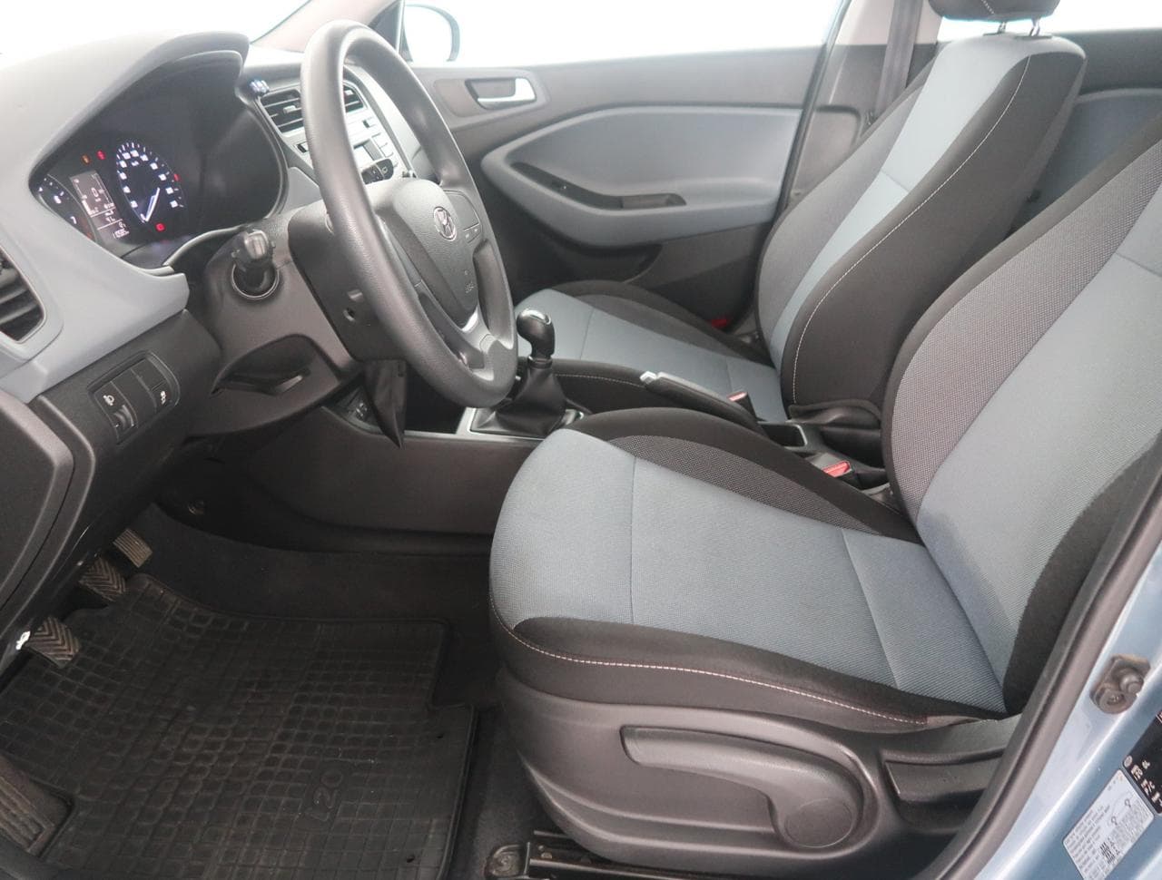 2016 Hyundai i20 - 19