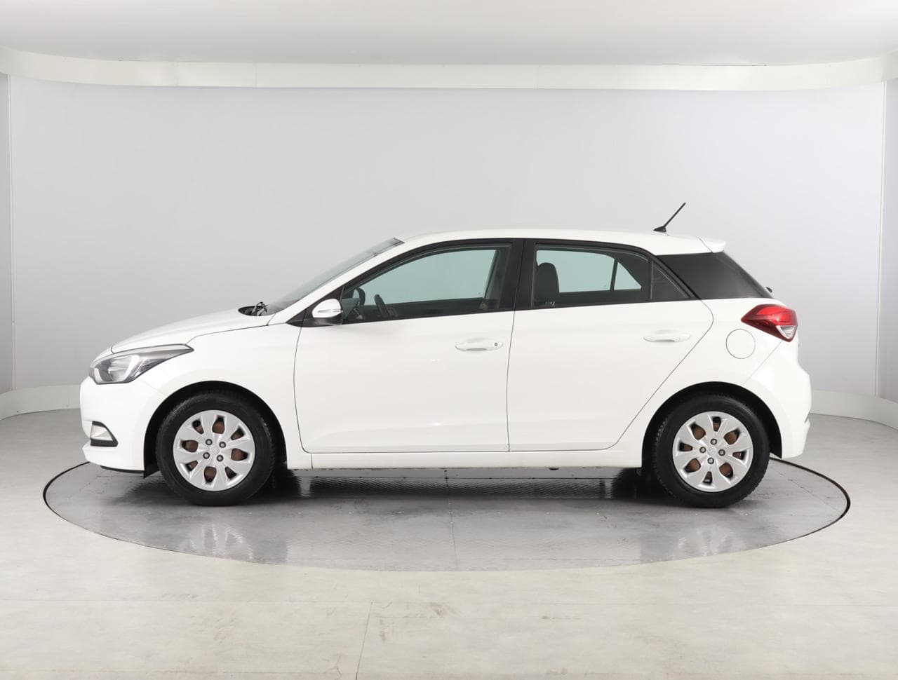 2017 Hyundai i20 - 7