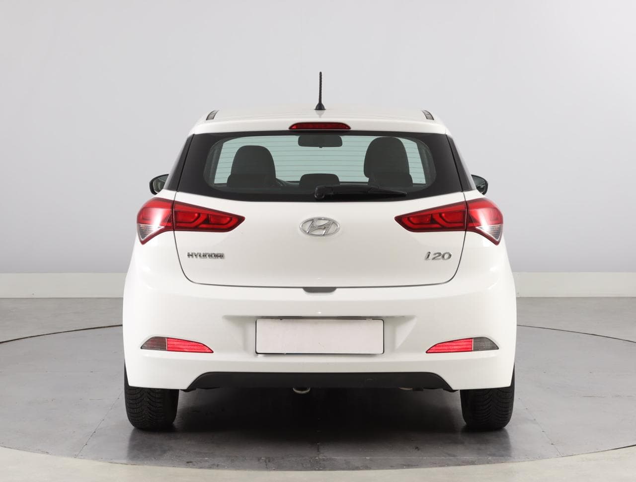 2017 Hyundai i20 - 11