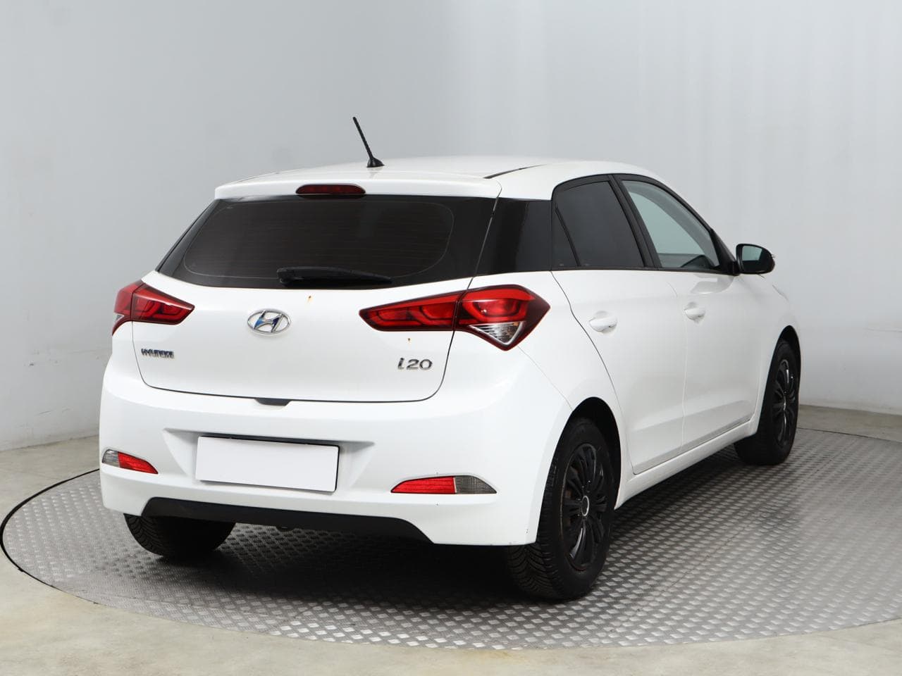 2017 Hyundai i20 - 12