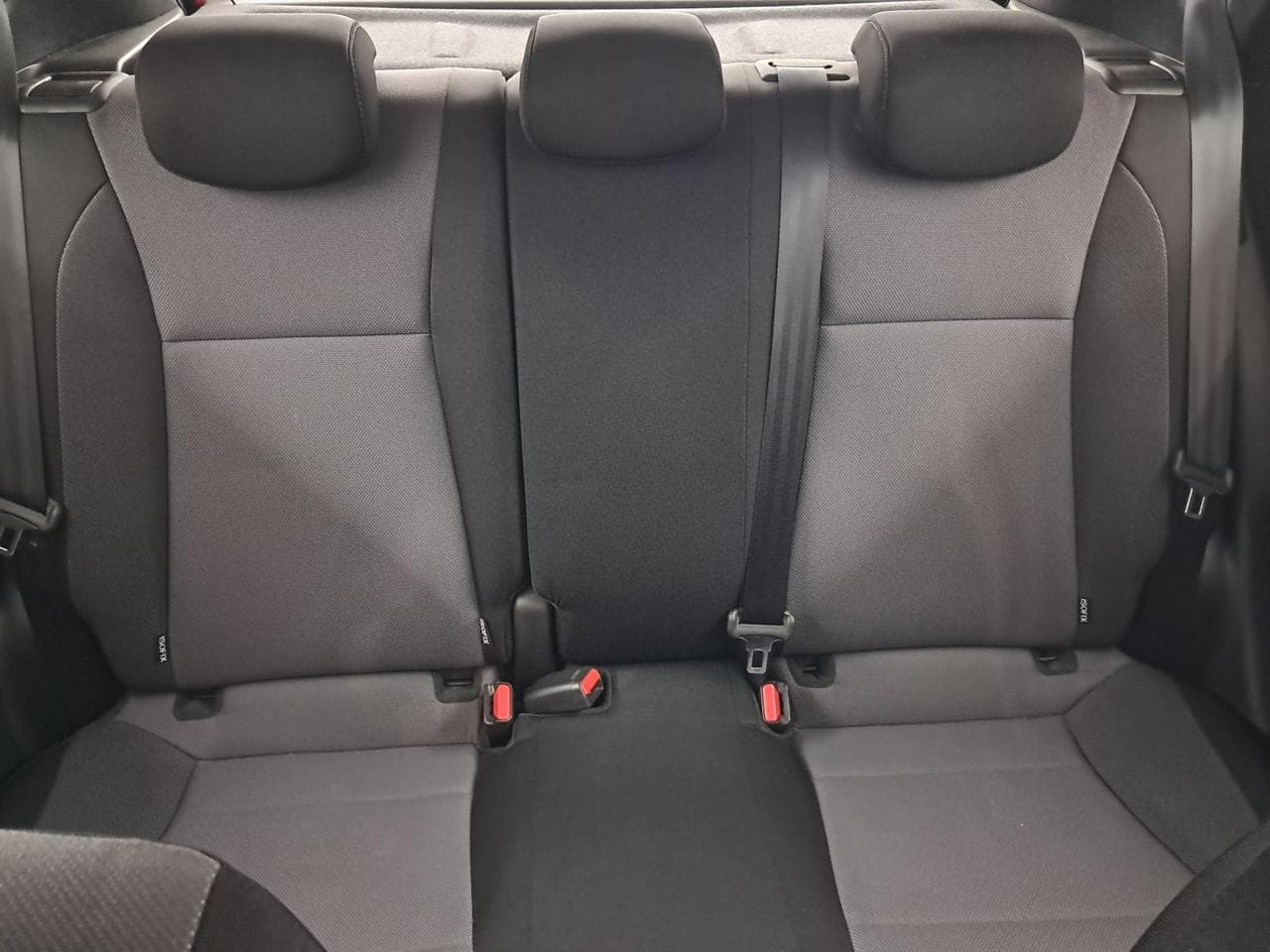 2019 Hyundai i20 - 26