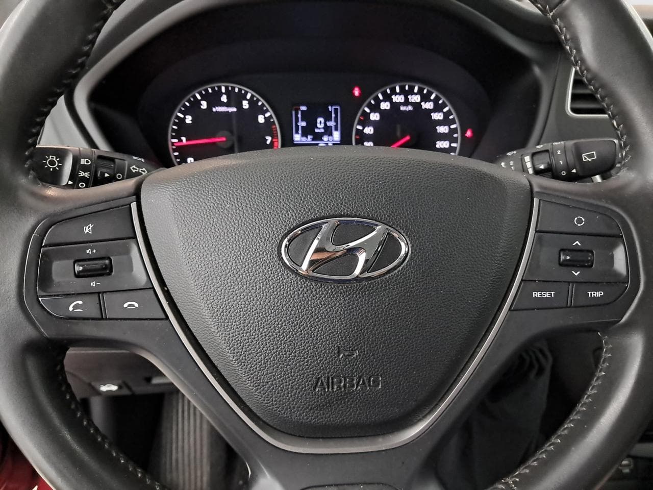 2019 Hyundai i20 - 37