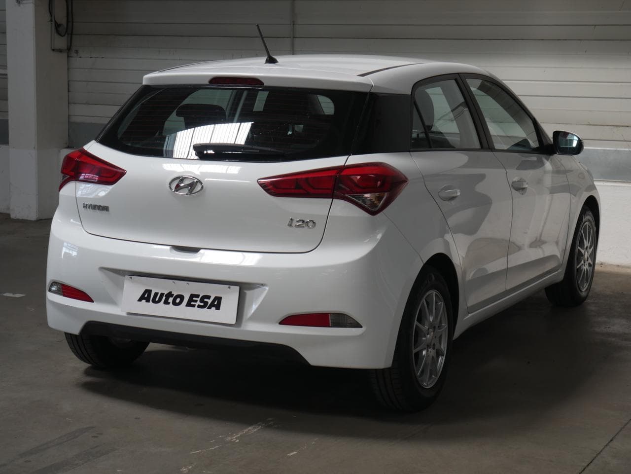 2018 Hyundai i20 - 11