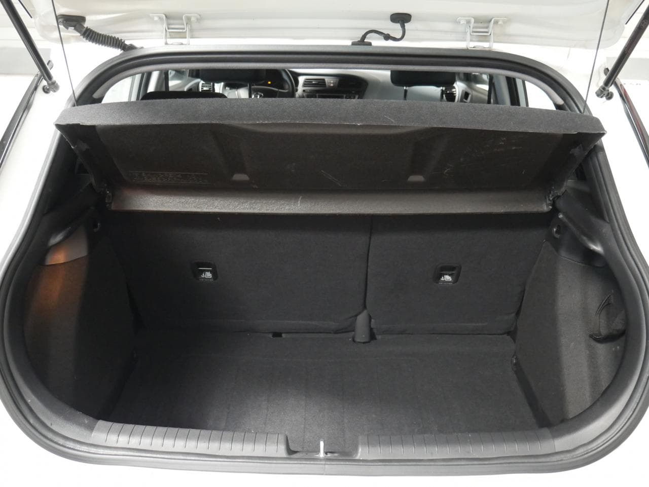 2018 Hyundai i20 - 13