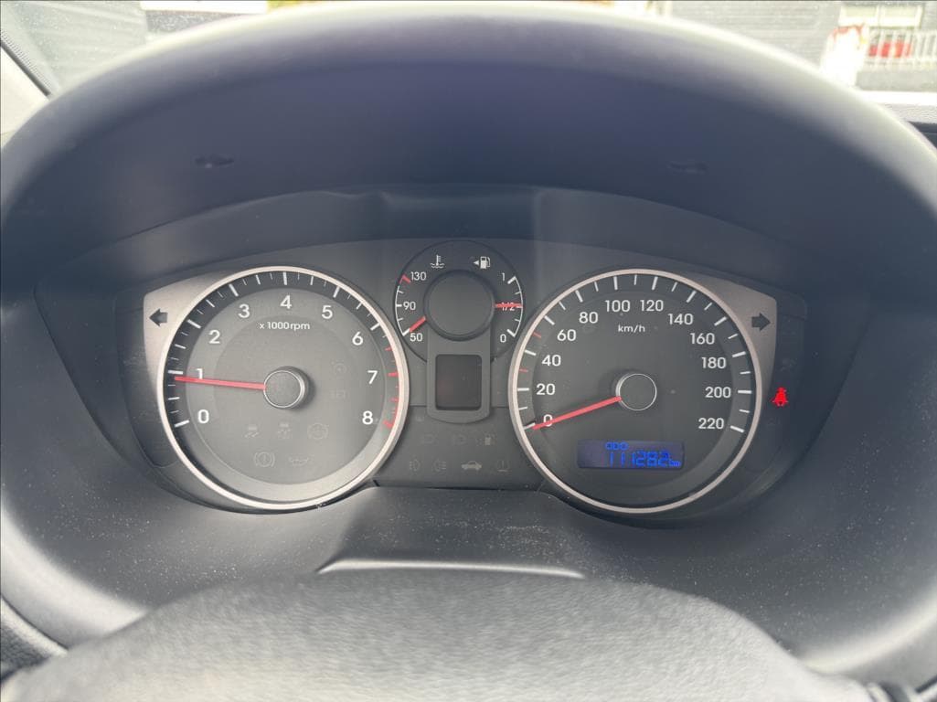 2014 Hyundai i20 - 30