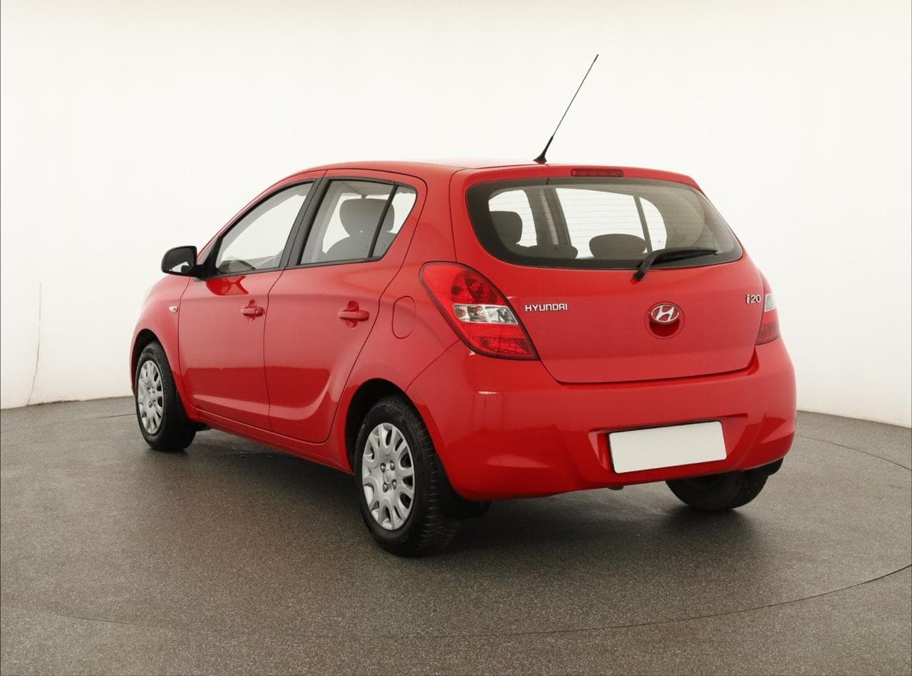 2012 Hyundai i20 - 5